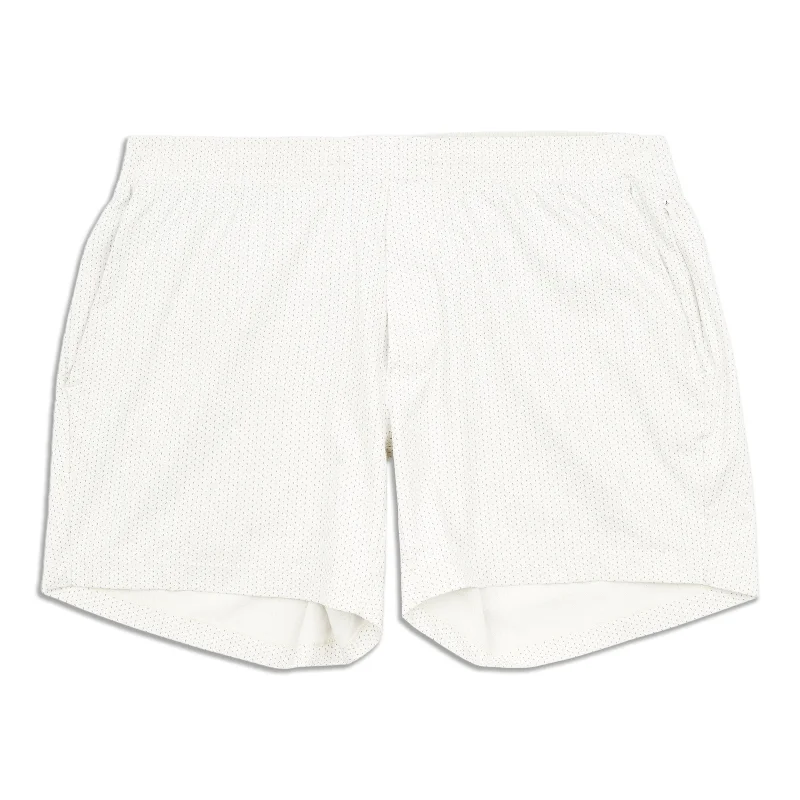 Easy-to-Wear Bowline Short - Resale