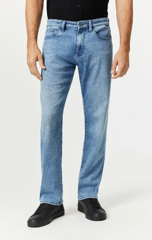 Zach Straight Leg Jean | Light Tonal Brushed Supermove