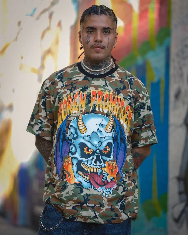 High Street Style Tongue Ring Camo Tee with Rhinestones